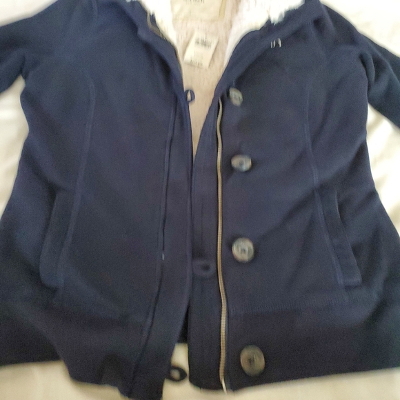 Jacket - Picture 2 of 10